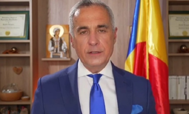calin georgescu audiat la parchetul inaltei curti de casatie si justitie dupa ce a citat din corneliu zelea codreanu fostul lider legionar georgescu a iesit dupa 20 de minute de la audieri 6835890204572