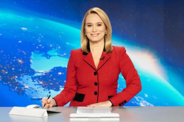 cati bani castiga lunar andreea esca salariul de la pro tv este secret dar s a aflat cifra de afaceri pe care o au firmele ei 6822eab74c24e