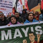 continua arestarile in istanbul peste 400 de persoane au fost retinute dupa ce au participat la marcarea zilei de 1 mai 68138dfd912d3