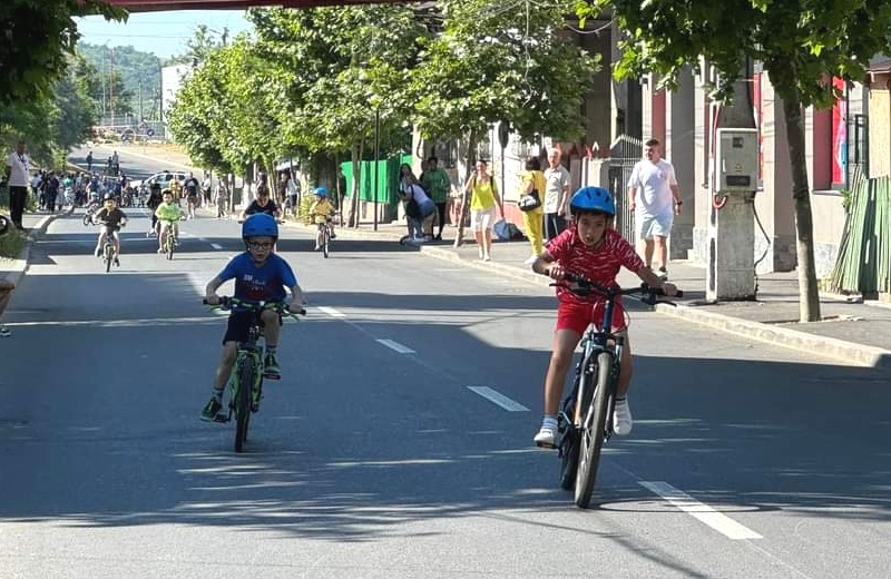 copiii din cernavoda sarbatoresc ziua de 1 iunie cu mult sport si distractie 68371554b5c97