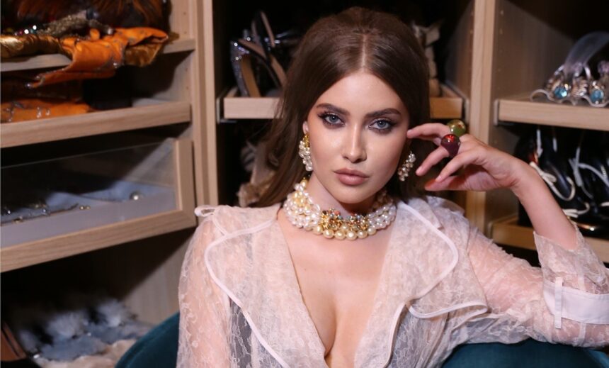 cum a ajuns sa arate casa iuliei albu in plin proces de renovare este imposibil de locuit lucrarile vor dura un timp egal cu vesnicia 682b32b090af8