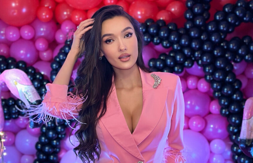 cum a aparut viviana sposub in club la mamaia dupa despartirea de george burcea a baut sampanie si nu s a distrat singura 68174908a3f0a