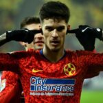 dennis man n a uitat de unde a plecat reactia starului de la parma dupa ce fcsb a devenit din nou campioana 6820c3cd032ef