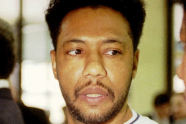donald trump a comutat pedeapsa fostului sef al bandei gangster disciples din chicago cazul larry hoover 68386a73a9f29