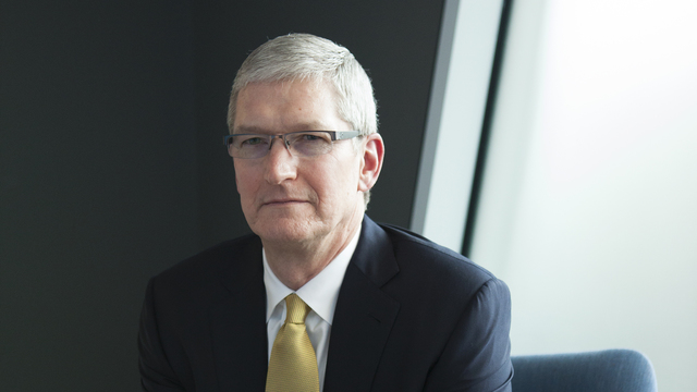 donald trump il critica pe tim cook nu vreau ca apple sa produca in india 6827592ad6bac