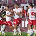 doua plecari dintr un foc la dinamo 100 681cf5c1e1dcb