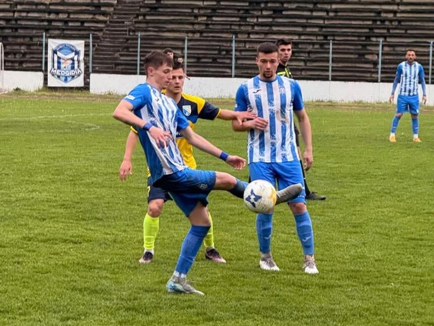 duel cu obiective diferite intre gloria baneasa si cs medgidia in liga a 3 a 6815ef0ca400b