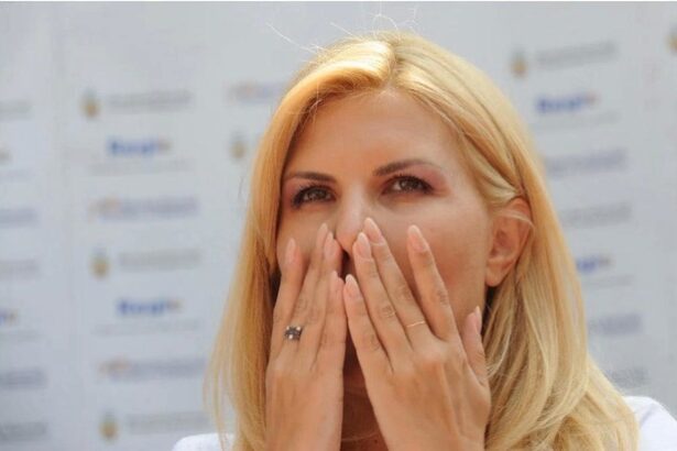 elena udrea scapa de circa 8 luni de inchisoare din pedeapsa ramasa de executat 6835b3169ffea