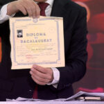 exclusiv nicusor dan si a prezentat diploma de bacalaureat dupa aparitia unui fals pe retelele sociale circula un fake news grosolan 6822476d9e4dc