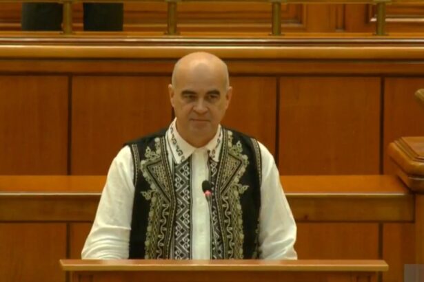 faget s o s romania convins ca trebuie sa tinem pasul cu tehnologia la prezidentiale proiect in parlament pentru permiterea inteligentei artificiale la alegeri dar fa 6834705fc42f1
