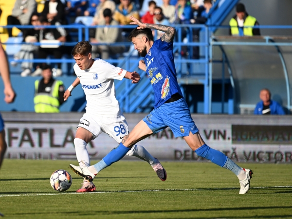 farul constanta il da pe luca basceanu la universitatea craiova pentru un milion de euro 682dccf9ce985