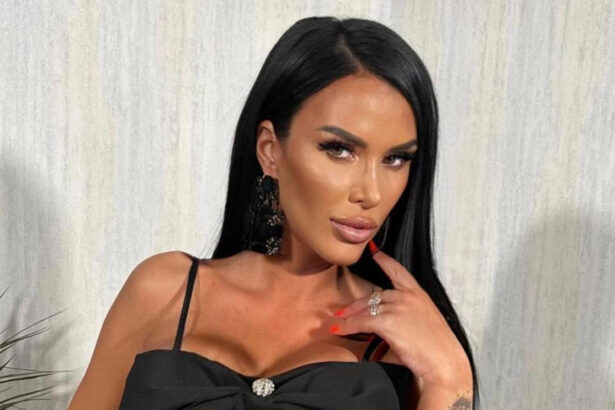 fetita danielei crudu a implinit doi ani cum s a pozat fosta asistenta tv cu daiana printesa lui mami 68149efba2141
