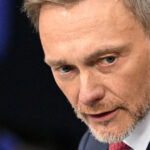 fostul ministru german de finante a ucis cu masina cainele unui producator de film 6819edee38fd5