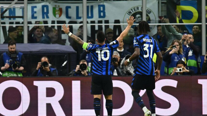foto gestul facut de fanii lui inter dupa ce italienii au inscris impotriva barcelonei in returul semifinalei ucl 681a6ee0012aa