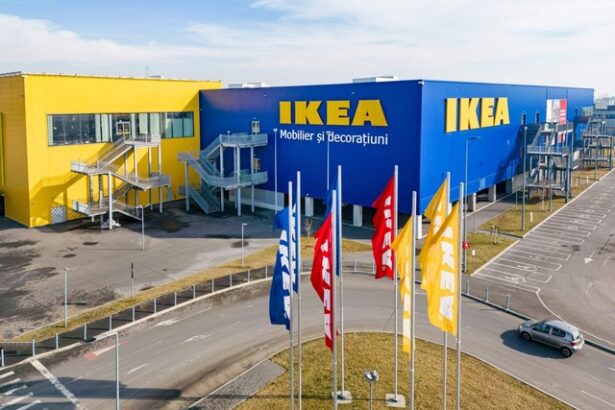 foto ikea redeschide un spatiu din constanta 682701562e24d