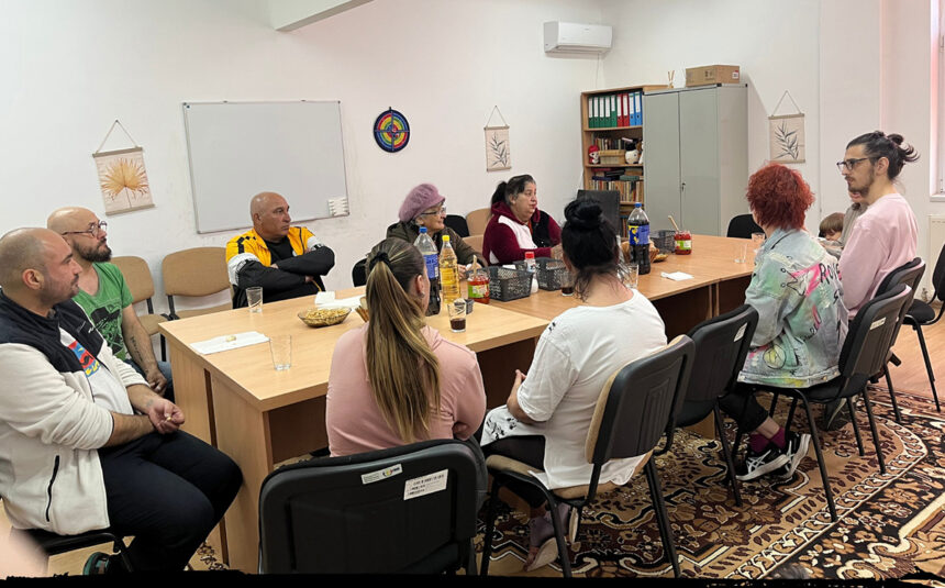 foto pranzuri comunitare organizate prin asociatia harsova 3d mancam multi puterea creste 681892f93fd30