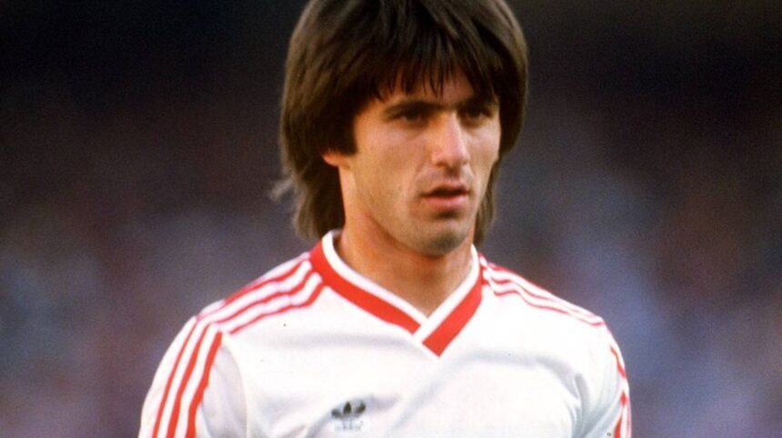 foto si video ce avea in cap marius lacatus la penalty ul din 7 mai 1986 ce s a intamplat azi pe stadionul din ghencea 681b48da66725