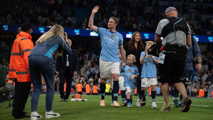 foto si video pep guardiola in lacrimi la ultimul meci al lui de bruyne pe etihad belgianul a socat cu o ratare monumentala 682d6974f15ad