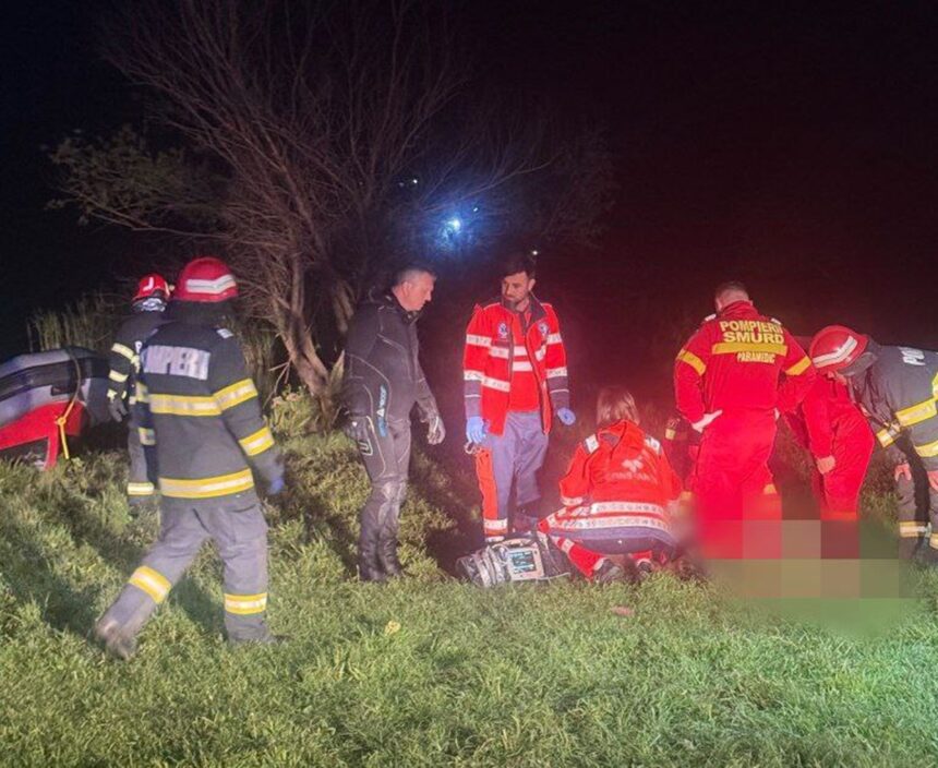 foto tragedie in cobadin a fost gasit trupul neinsufletit al barbatului care a cazut de pe skijet in lacul conacu 68146cb9bde29