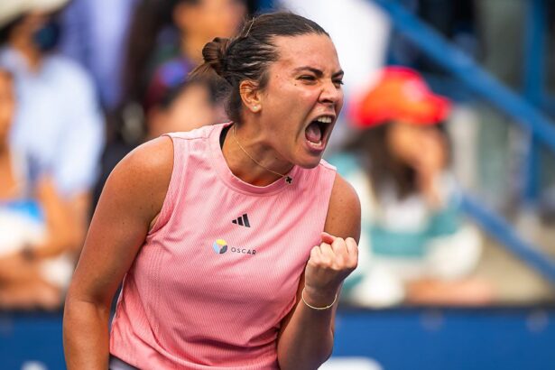 galerie foto de la ce ora se joaca meciul gabriela ruse paula badosa in turul doi la roland garros ruse a mai invins o pe iberica 6838313de1ed7