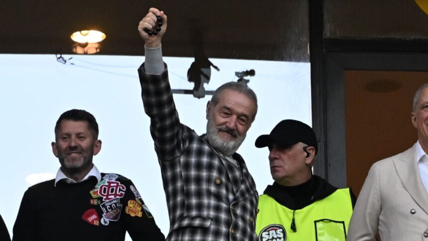gigi becali pe cale sa rezolve primul transfer al verii la fcsb mai mult de 90 682eec2c07e75