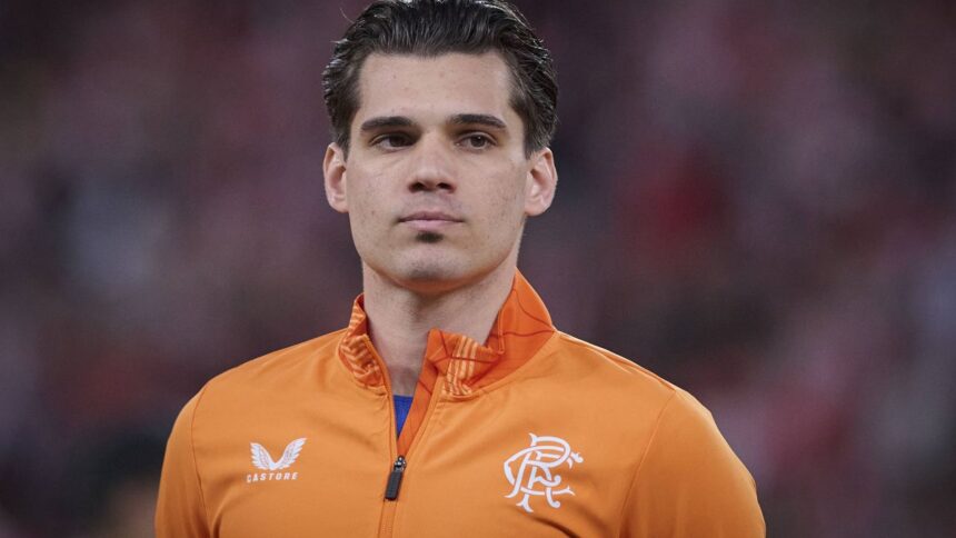 ianis hagi inlocuit de un fost star al realului rangers incearca lovitura anului in scotia 68375ac2b6a43