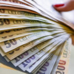 indicele robor la trei luni a scazut semnificativ a doua zi dupa alegerile prezidentiale 682b0972363f0