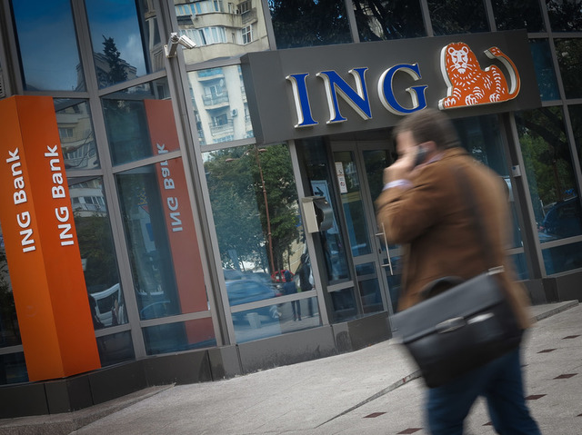 ing bank cat se mai depreciaza leul si cand vor putea scadea dobanzile pentru pib stagnare sau chiar contractie usoara posibila si estimarile revizuite de crestere sunt prea optimiste acum 6823b91936e1d