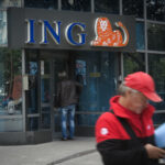 ing bank lanseaza un program masiv de rascumparare de actiuni 68172f4fe2594