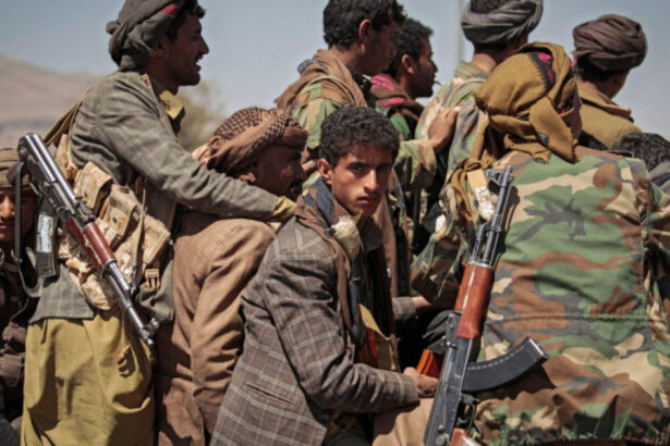 israelul anunta ca a bombardat infrastructuri ale rebelilor houthi din sudul yemenului 681921be62ea8