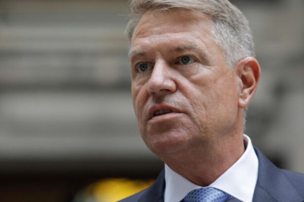 klaus iohannis a votat sper sa fie o zi buna pentru romania 6817327b6cfb6