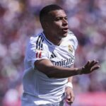kylian mbappe scrie istorie recordul absolut stabilit de francez dupa dubla in poarta barcelonei 6820caa8e58c6