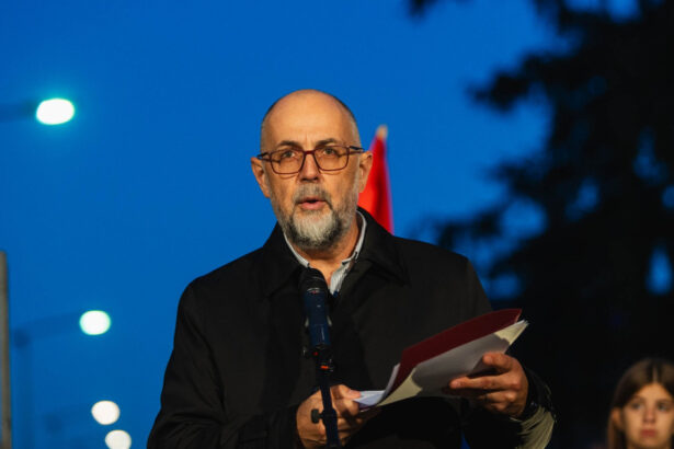 liderul udmr kelemen hunor indeamna la vot pentru nicusor dan simion este antimaghiar cu toata fiinta lui 6821eeb6b20f8