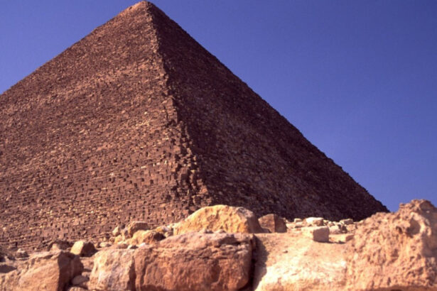 lucrarile de modernizare a piramidelor din giza bat pasul pe loc planul egiptenilor fara aglomeratie sau vanzatori agresivi 6815caee281bb