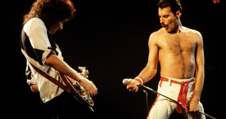 m a pretuit ca pe o comoara freddie mercury a avut o fiica secreta dezvaluirile facute de o noua biografie a solistului queen 68319e3daa360