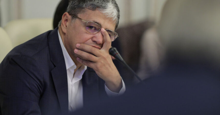 marcel bolos pesimist privind deficitul sunt greu de strans 30 de miliarde de lei fara cresteri de taxe 6839a6cf08160