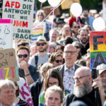 mii de persoane au demonstrat in germania pentru a cere interzicerea afd 682111ef7c7ee