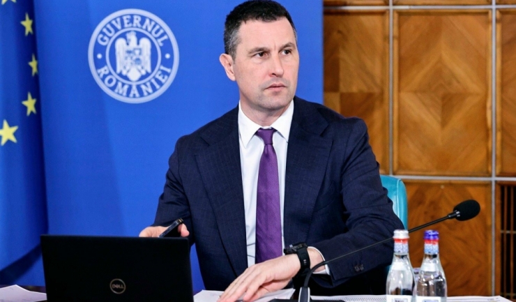 ministrul finantelor sunt fonduri suficiente pentru plata salariilor bugetarilor si a pensiilor pana la finalul anului 6824a36a0c7f4