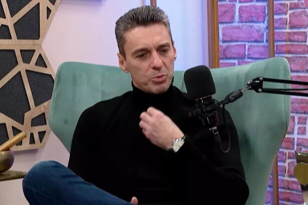 mircea badea prima reactie dupa ce s a spus ca a fost dat afara de la antena 3 mesajul prezentatorului tv 68299e6a527ff