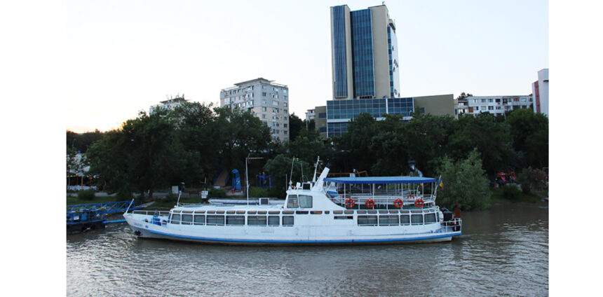 nava de protocol a sotilor ceausescu este scoasa la casat care e pretul de pornire al licitatiei 682379e762278