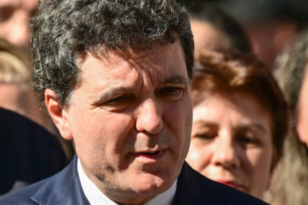 nicusor dan anunta ca miercuri se intalneste cu reprezentantii ambasadei sua 682cb6b02e039