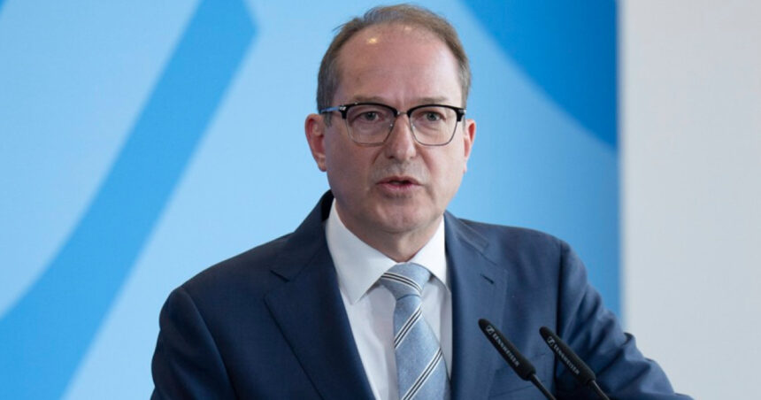 noul guvern german a ordonat politiei de frontiera sa respinga la granite majoritatea migrantilor 681bac0d6958e