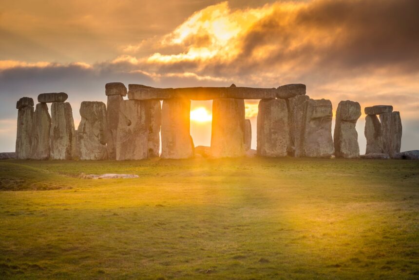 o amprenta gasita la stonehenge schimba tot ce stiam despre originile sale misterioase 681389bd4fd5b