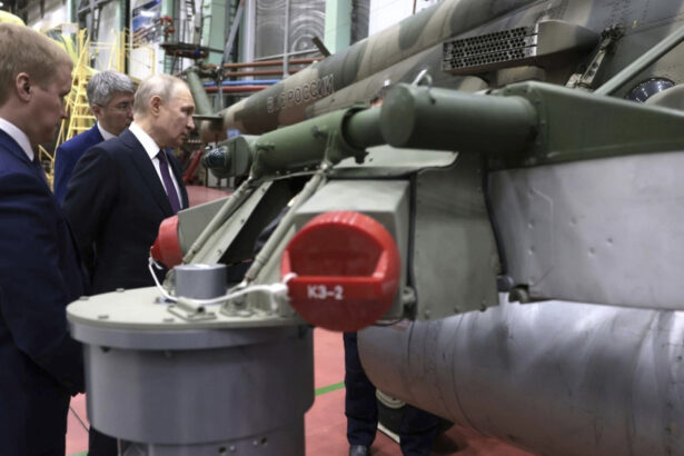 o noua nationalizare vladimir putin companiile care nu indeplinesc contractele de aparare vor primi directori de la minister 683a04f9cc14e