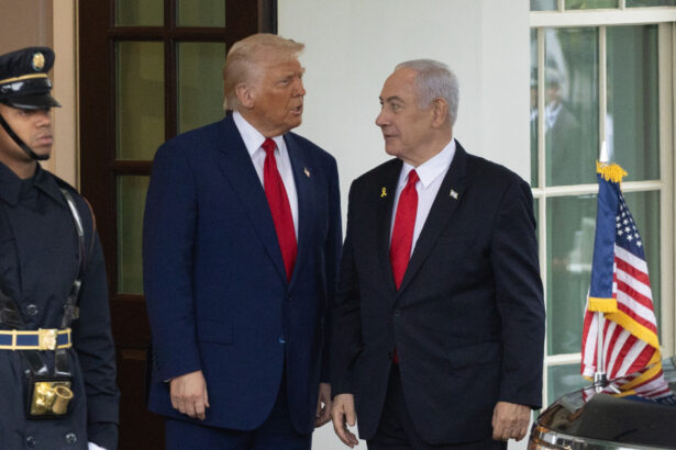 o situatie teribila consternare in israel dupa ce trump a spus ca trei ostatici hamas nu mai sunt in viata 681b776ec6f21