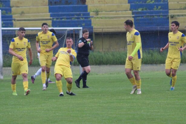 oficial soc in fotbalul romanesc trei foste echipe din prima liga au retrogradat acum din liga 3 la judet 6832cf1aee956