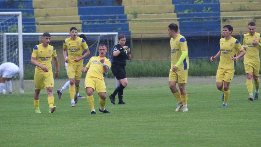 oficial soc in fotbalul romanesc trei foste echipe din prima liga au retrogradat acum din liga 3 la judet 6832cf1aee956