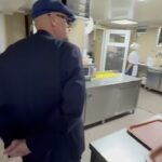 piedone a votat cu un incident am o lege a atractiei mie imi cade musca in ciorba 6817a6d0ecb64