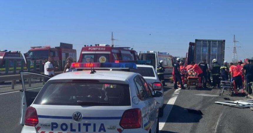 plan rosu de interventie dupa un accident grav cu 5 raniti in judetul dambovita un microbuz si un autoturism s au ciocnit 6815d603491e8
