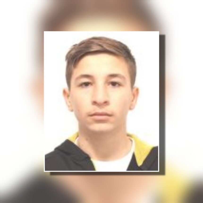 politistii din harsova in alerta un copil de 16 ani din pantelimon dat disparut de familie sunati la 112 daca il vedeti 681da7378e794